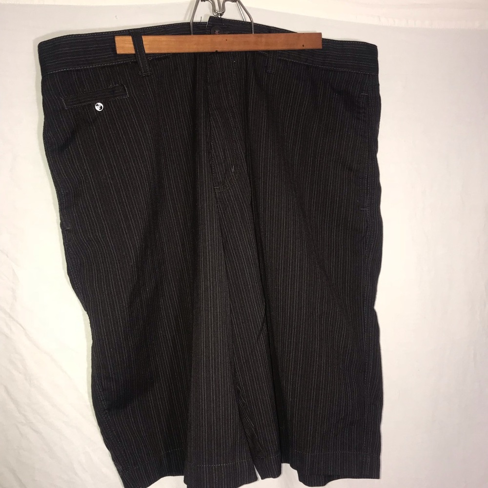 Billabong board shorts size 36